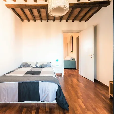 Hostly - La Pera - 2 Bedrooms, Full Center
